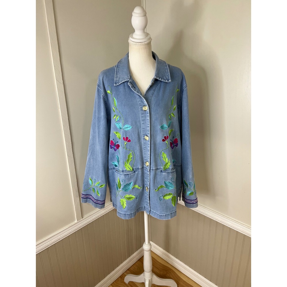 Denim & Co Embroidered Butterfly Floral Jean Jacket Light Wash Blue Women Large